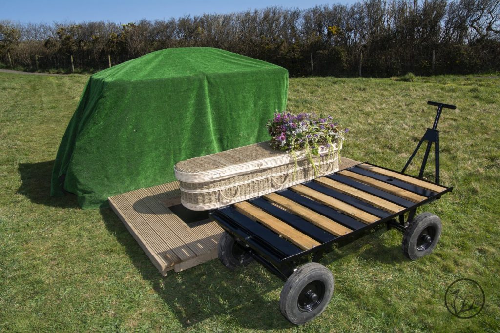 Atlantic Rest Grave set up